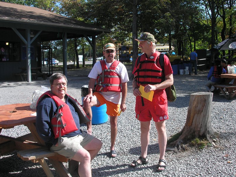 Whitewater rafting - golf trip 2008 028.jpg